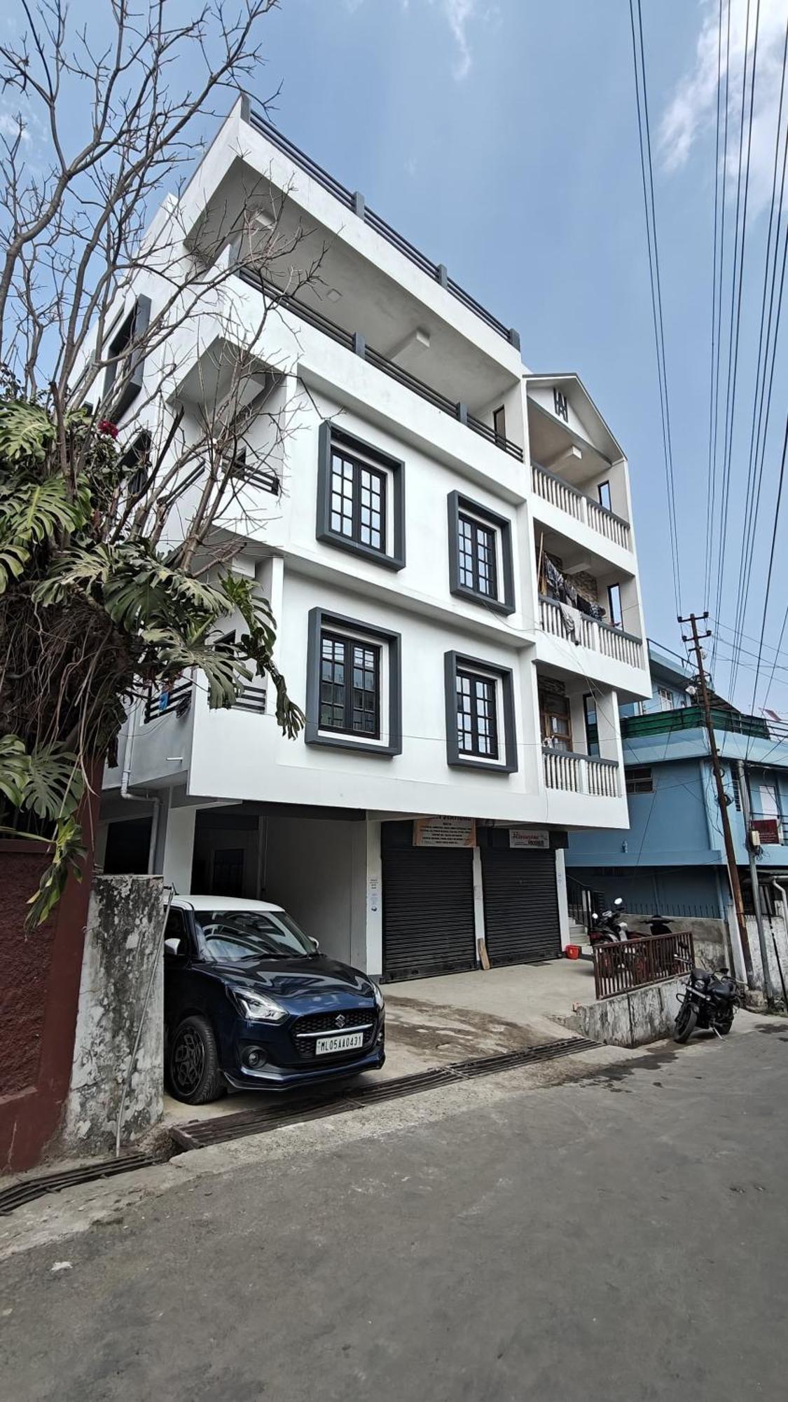 Halabella Homestay Shillong Buitenkant foto